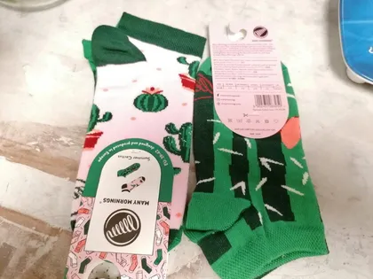 Kindersocken mit Kaktus-Muster